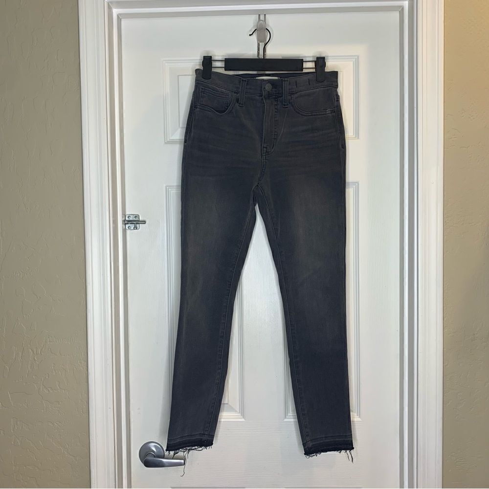 Madewell Roadtripper Jeggings Charcoal Black Raw Hem Size 25T